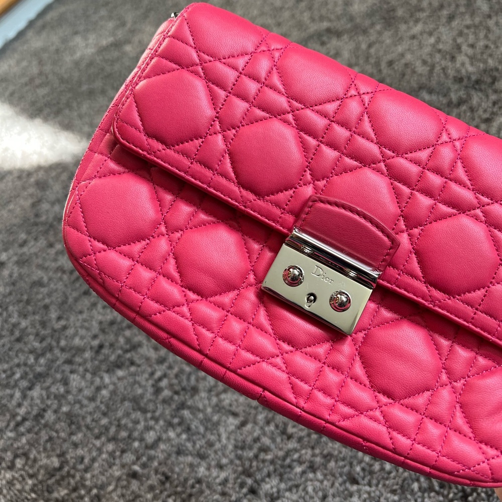 Miss Dior cannage leather promenade chain clutch - Picture 11 of 16